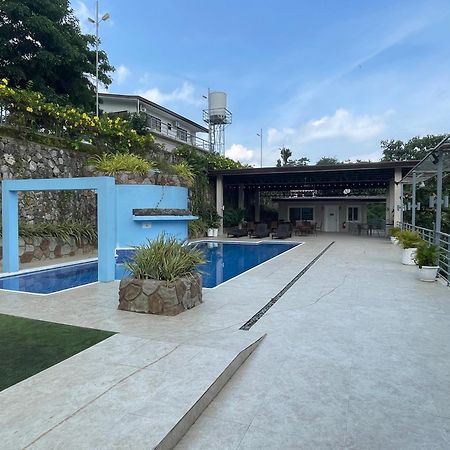 Serenity Farm And Resort By Hiverooms Kalunasan Exterior photo