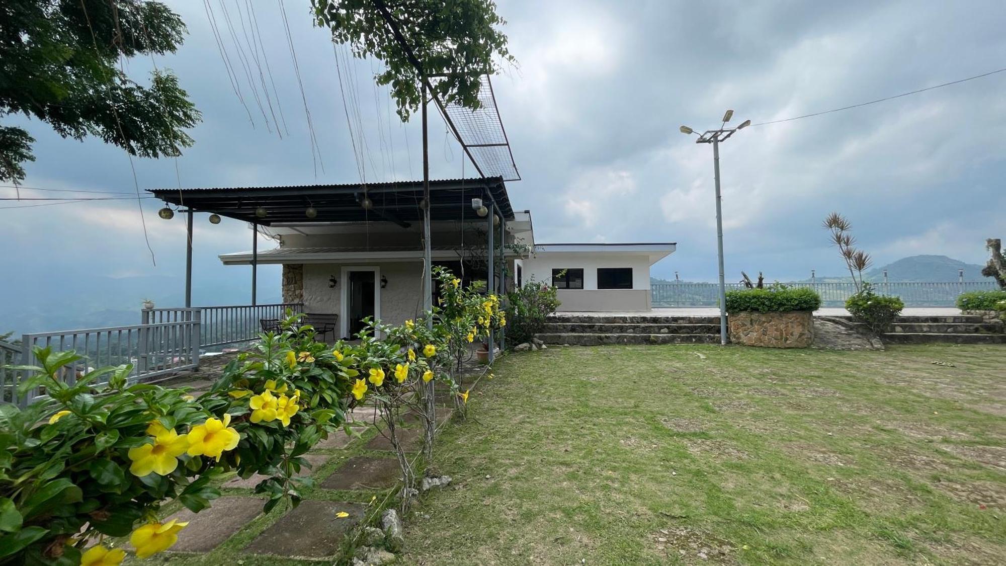 Serenity Farm And Resort By Hiverooms Kalunasan Exterior photo